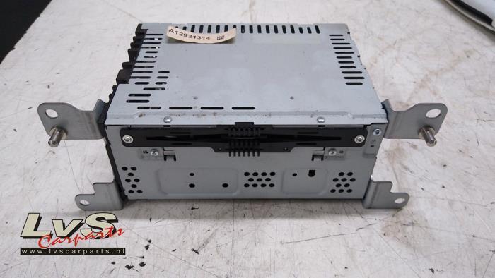 Radio/Lecteur CD d'un Ford Mondeo, Autos : Pièces & Accessoires, Électronique & Câbles, Ford, Utilisé, 3 mois de garantie, Enlèvement ou Envoi