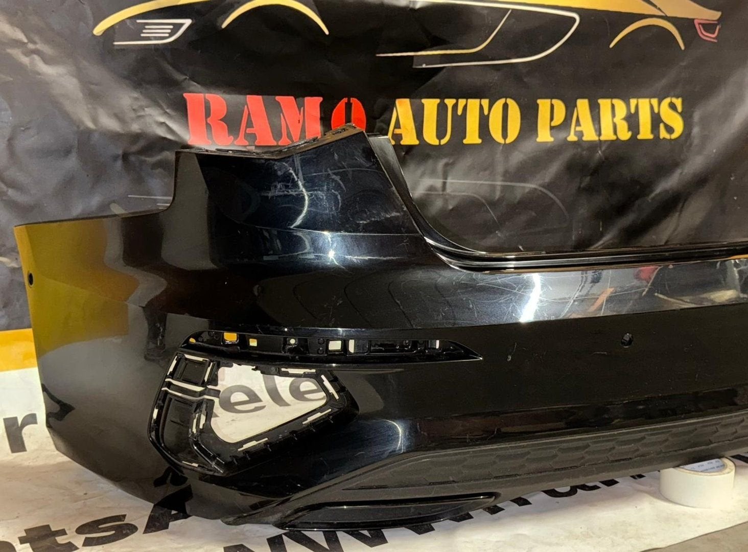 AUDI A3 8Y5 SEDAN S-LIEN ACHTERBUMPER 6 PDC BUMPER 8Y5807511, Auto-onderdelen, Gebruikt, -, -, Achter