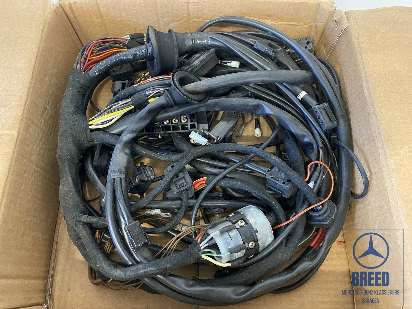 NOS hoofdkabelboom Mercedes-Benz W123 200 230E 230CE 230TE, Auto-onderdelen, -, Nieuw, Ophalen of Verzenden, -