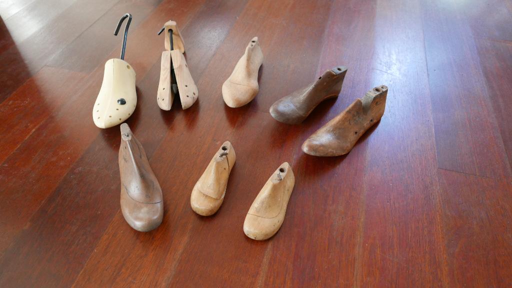 embauchoirs en bois, Antiquités & Art, Enlèvement ou Envoi
