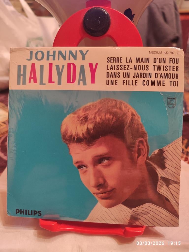 CD van Johnny Hallyday.
„Schud de hand van een gek.”, Ophalen of Verzenden, Nieuw in verpakking, Overige formaten