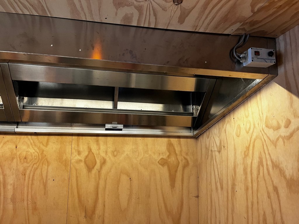 hotte aspirante professionnelle, Enlèvement, Utilisé, Cuisinière, Friteuse et Grils