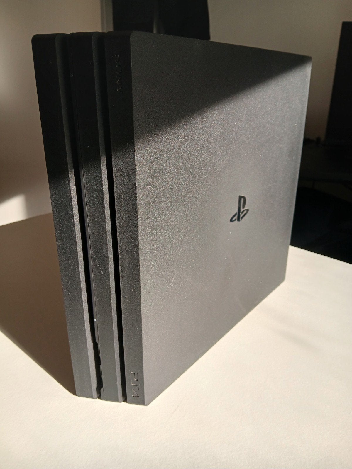 playstation 4 pro - 1 controler+game, Ophalen, Met games, Refurbished, 1 TB