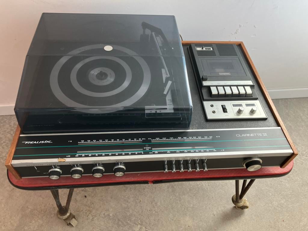 Vintage Realistic radio,- cassette- en platenspeler, Audio, Tv en Foto, Platenspelers, Gebruikt, Pitch-regelaar, Platenspeler