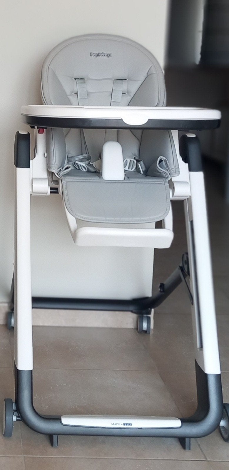 eetstoel peg perego siesta, Ophalen, Zo goed als nieuw, Meegroeistoel, Aanschuifbaar