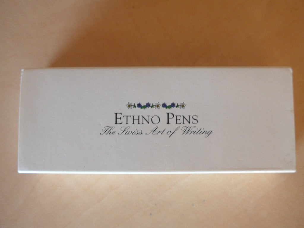 Michel Jordi ;Ethno Pens -nieuw in verpakking -zwitserland, Verzamelen, Pennenverzamelingen, Overige merken, Balpen, Nieuw, Met doosje