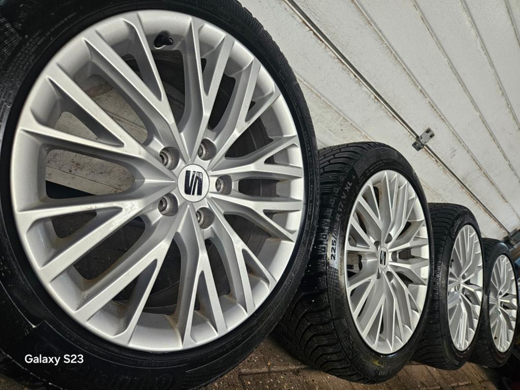 17 inch originele Seat leon Golf Caddy velgen banden, Ophalen of Verzenden, Seat