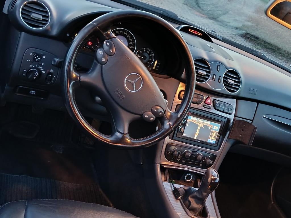 Mercedes- CLK200 KOMP / 2003/ benzine/ 1.8Cc/ 120kw, Achat, Entreprise, 120 kW, 3 portes