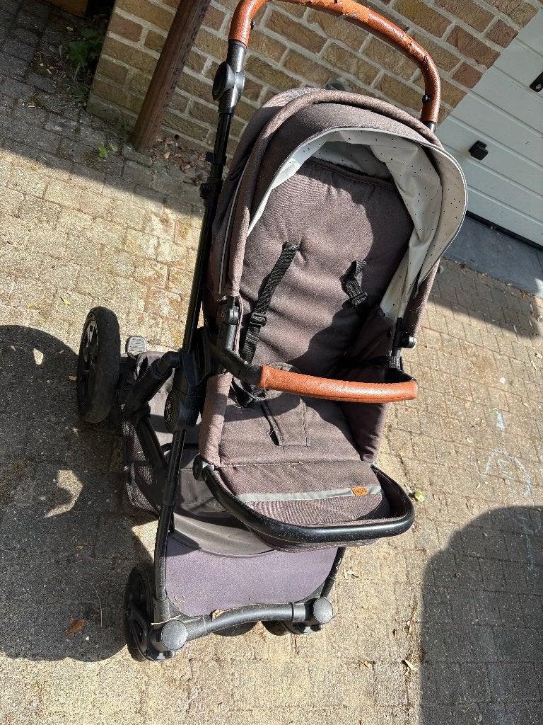 Mutsy kinderwagen / buggy, Enfants & Bébés, Poussettes & Combinaisons, Utilisé, Poussette, Mutsy, Enlèvement