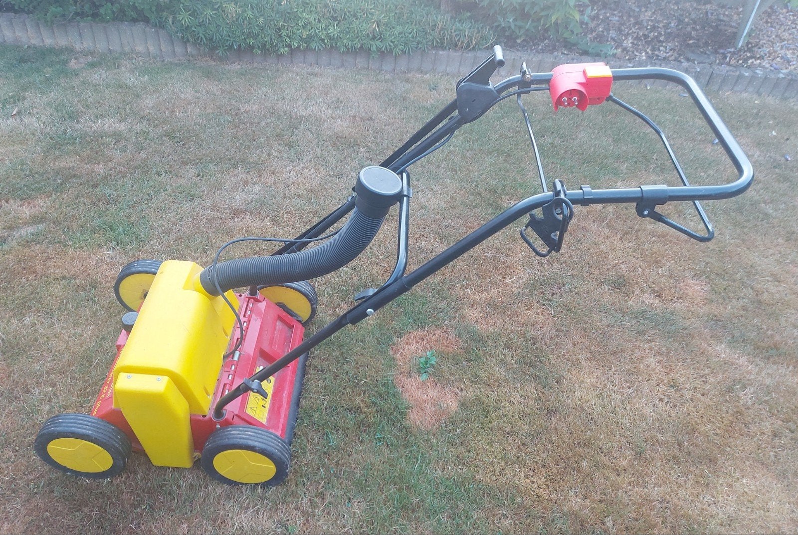 Wolf verticuteerder 32 E plus, Tuin en Terras, Ophalen, Zo goed als nieuw, Elektrisch, Wolf 🐺 garden