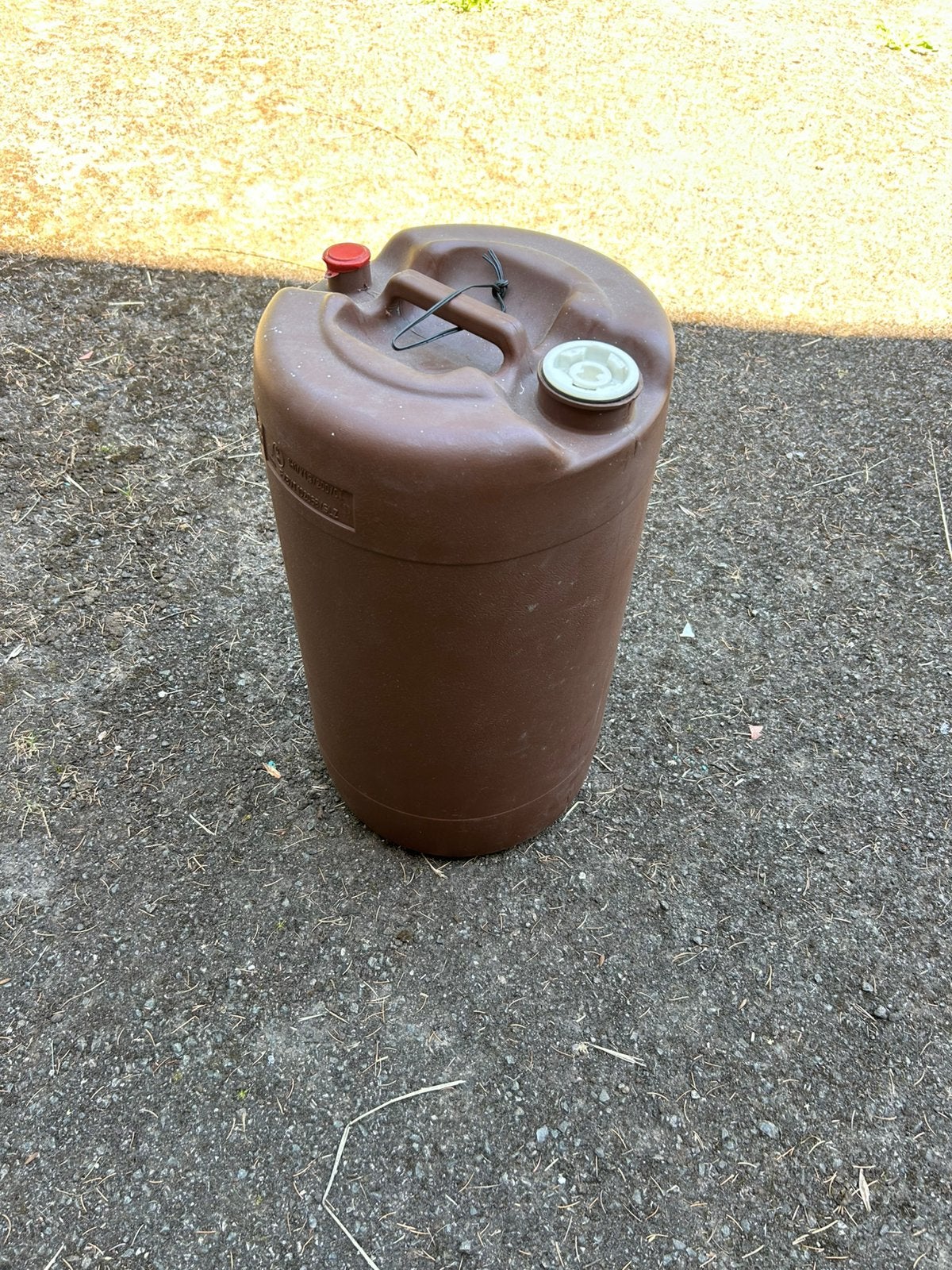 Jerrican 20L, Ophalen, Gebruikt