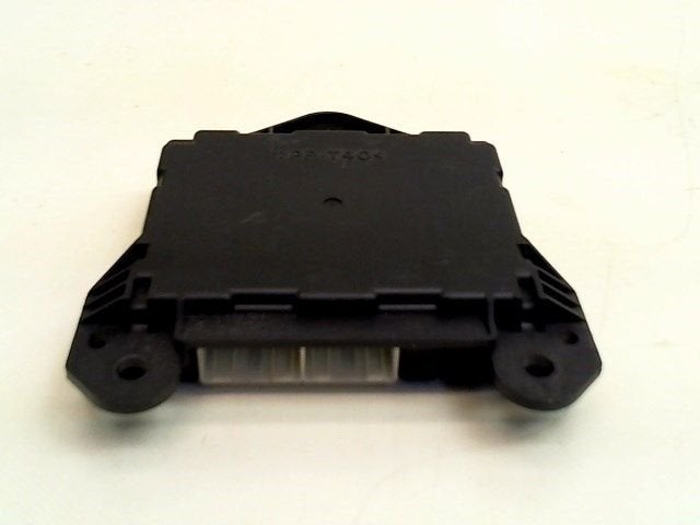 ORDINATEUR DIVERS C Toyota Prius (NHW20) (|8865047050|), Autos : Pièces & Accessoires, Électronique & Câbles, Toyota, Utilisé