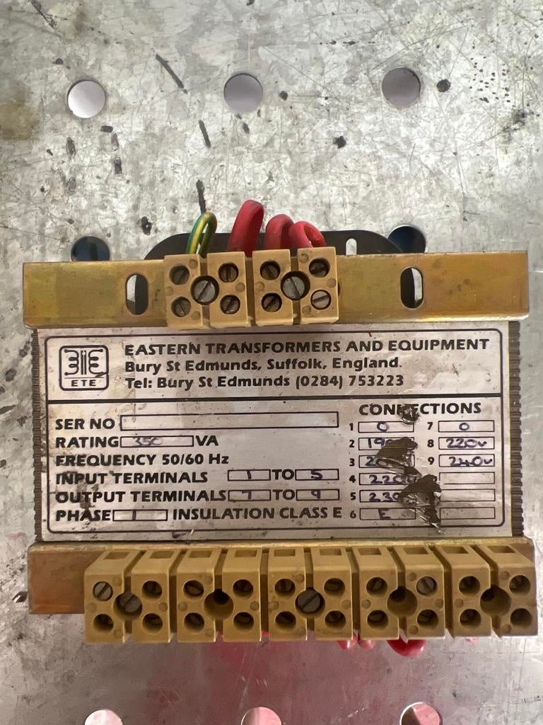 Transformateur industriel 350VA 220/240V, Collections, Transformers, Comme neuf, Enlèvement