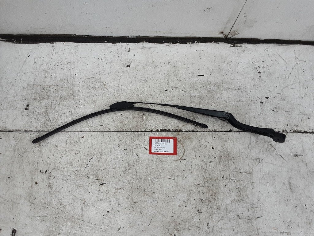 RUITENWISSERARM LINKS VOOR Discovery Sport (LC) (01-2014/-), Mevr. I. Hauben, Rue de l'Espoir 34 34
4030  GRIVEGNÉE, BE, Info@Collignon.be