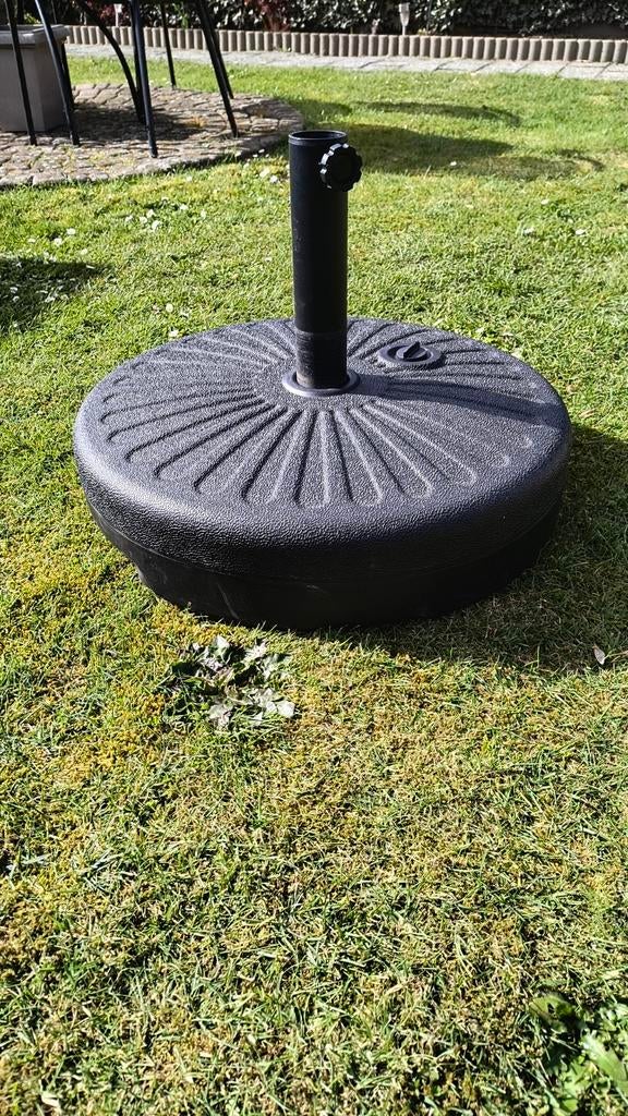 Parasol voet in plastiek., Ophalen