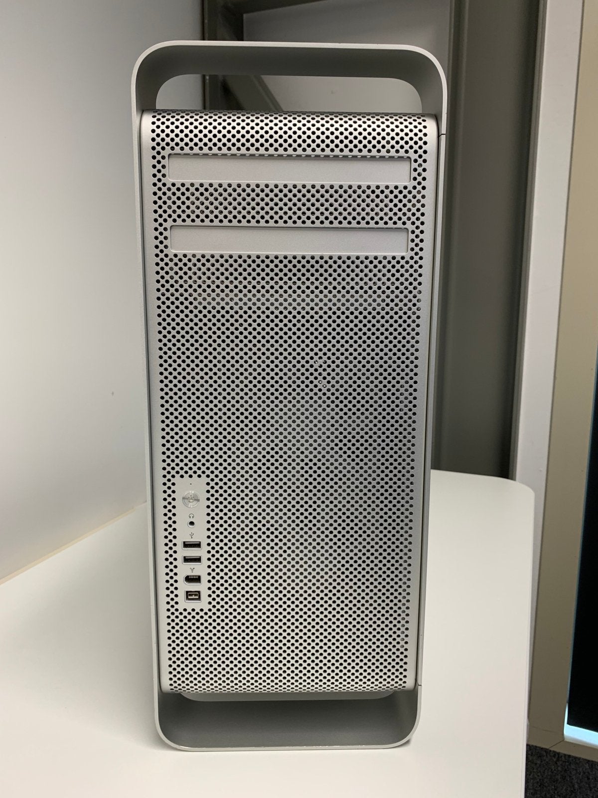 MacPro 1,1 2.66 GHz Intel Xeon / 8GB, Computers en Software, Vintage Computers, Ophalen