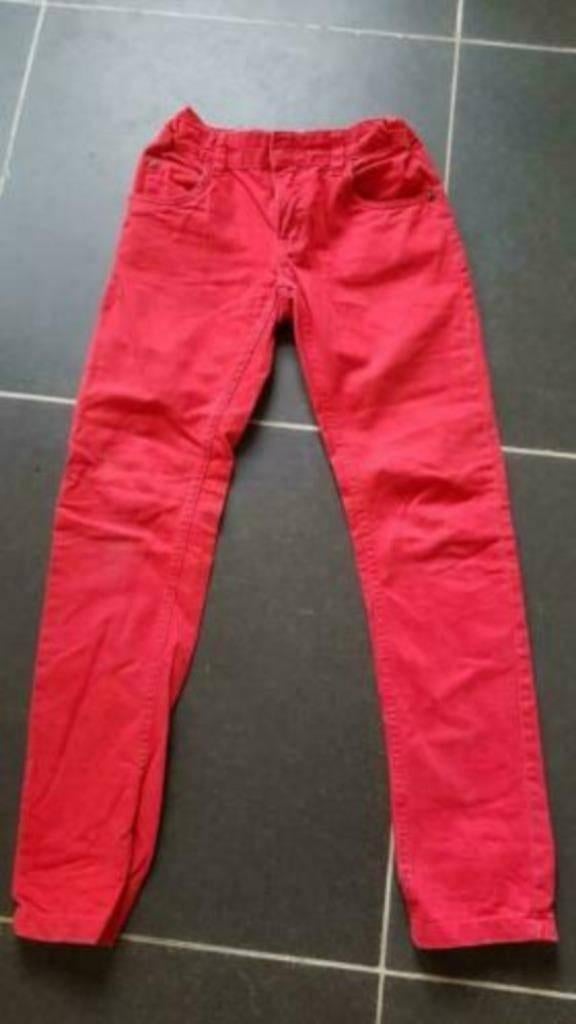 rode broek Hema maat 140 - 146, Pantalon, Garçon, Enlèvement ou Envoi, Utilisé