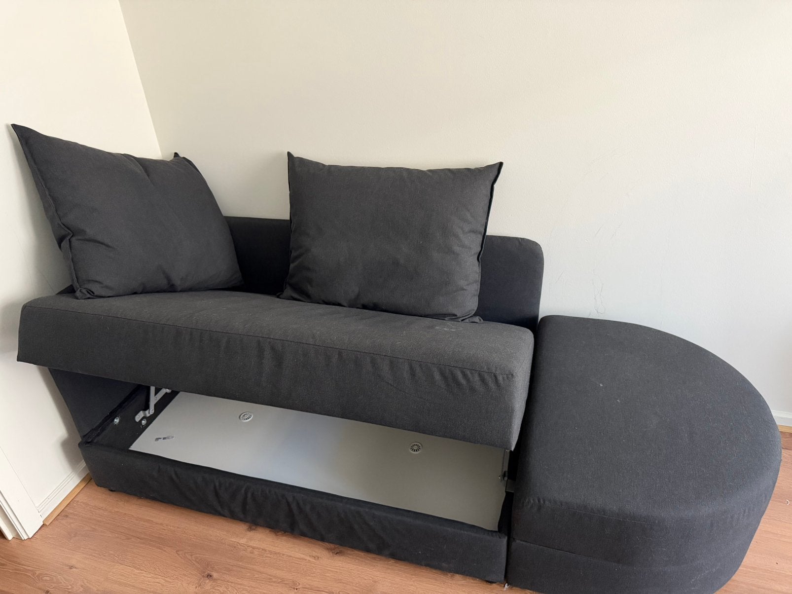 Canapé convertible IKEA LINDÅKRA 2 places gris foncé coffre, Trois personnes, Comme neuf, Enlèvement, /