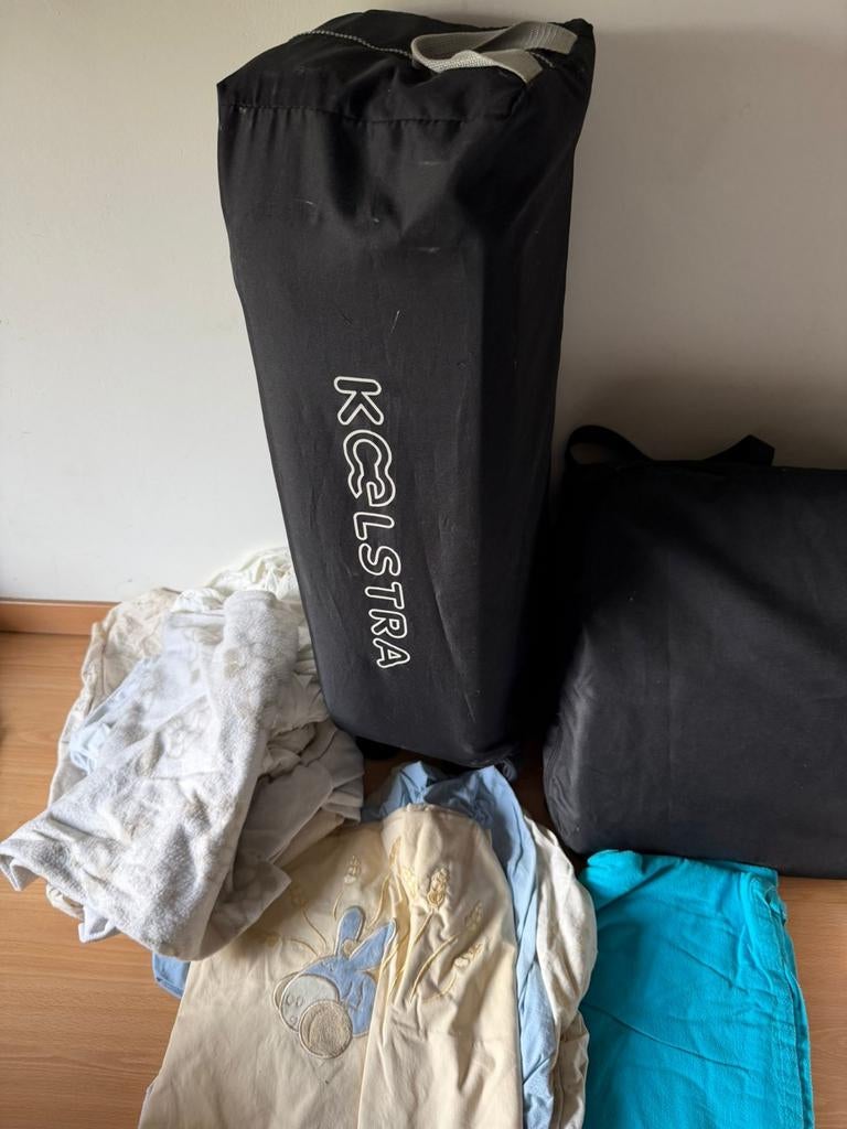 Lit baby de voyage Koelstra + matelas pliant + draps/couette, Caravans en Kamperen