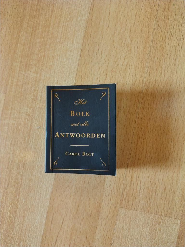 mini boekje waarzeggerij boek met alle antwoorden nieuw, Ophalen of Verzenden, Nieuw