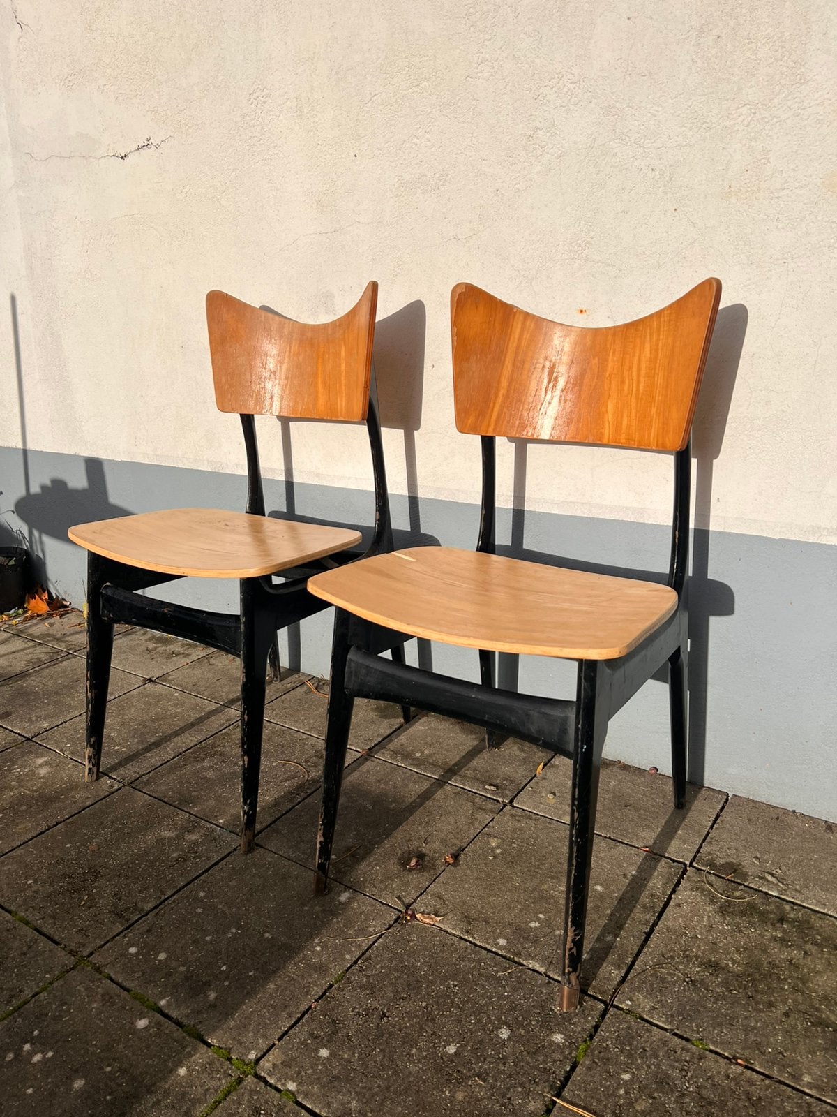 Lot de 2 chaises vintage années 50/60 – Design moderniste, Ophalen, Gebruikt, Zwart, Eén