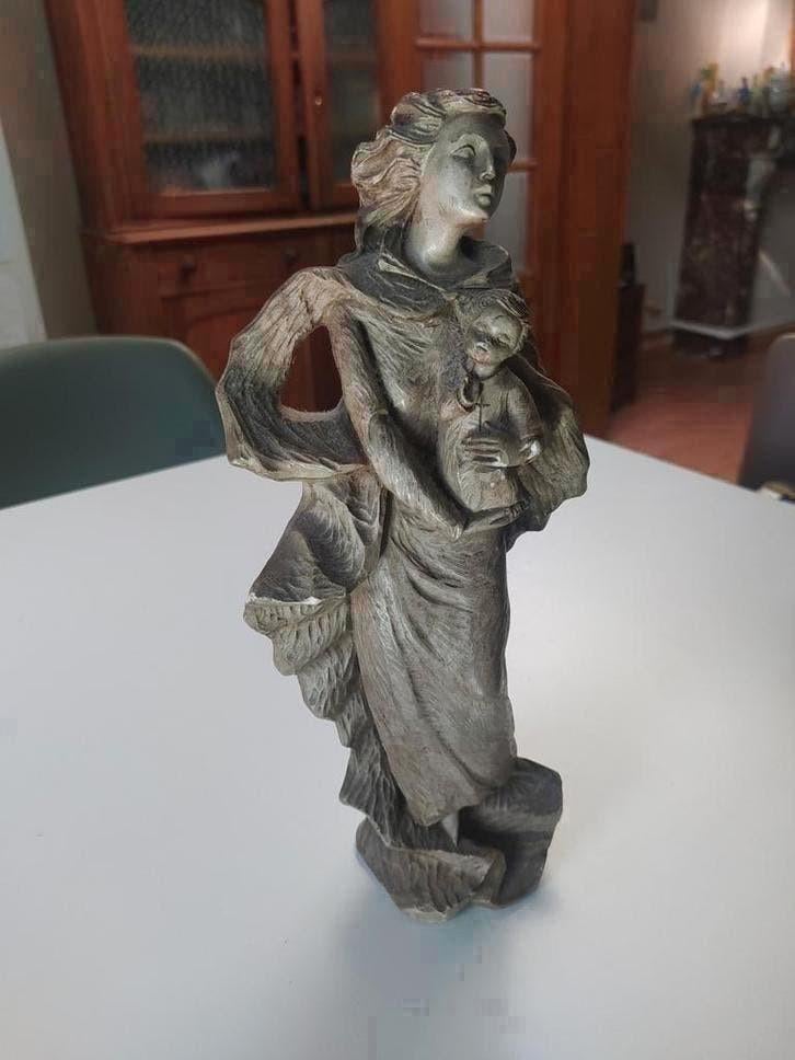 Madonna met kind, Enlèvement ou Envoi