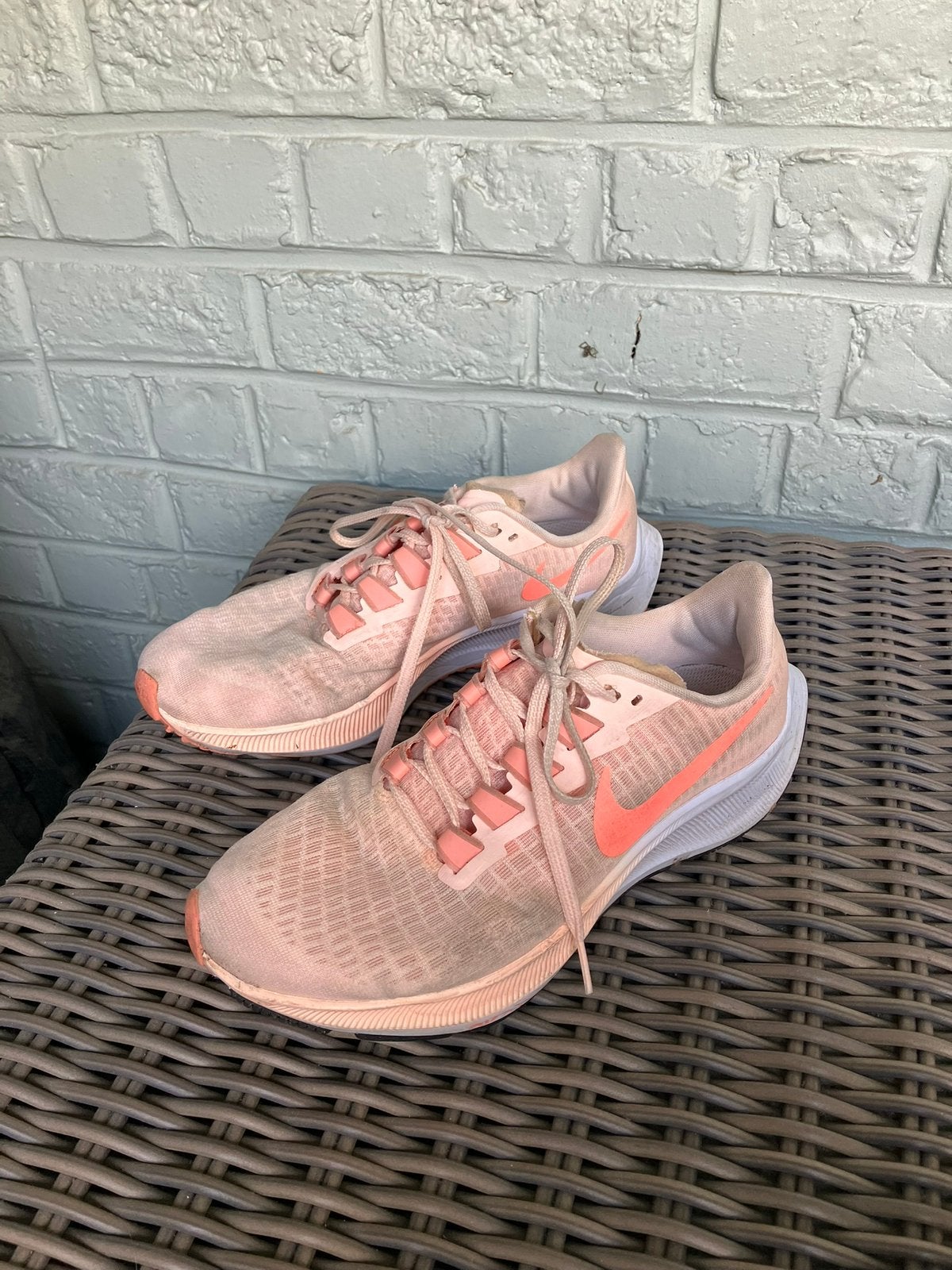 Baskets de course roses Nike femme taille 39, Enlèvement ou Envoi, Comme neuf