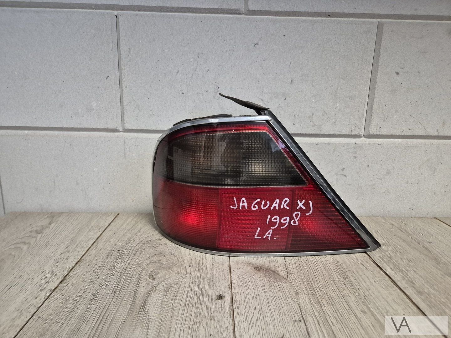 Jaguar XJ Daimler 1995 - 2003 achterlicht links chromen rand, Auto-onderdelen, Gebruikt, -, -, Ophalen of Verzenden
