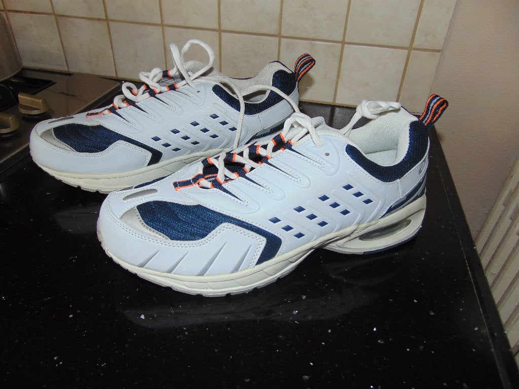 Sneakers nieuw, Wit, Nieuw, Ophalen of Verzenden, Sneakers