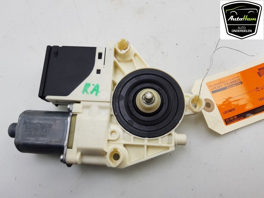 MOTEUR LEVE VITRE ELECTRIQUE Megane III Grandtour (KZ), Autos : Pièces & Accessoires, Utilisé, Renault