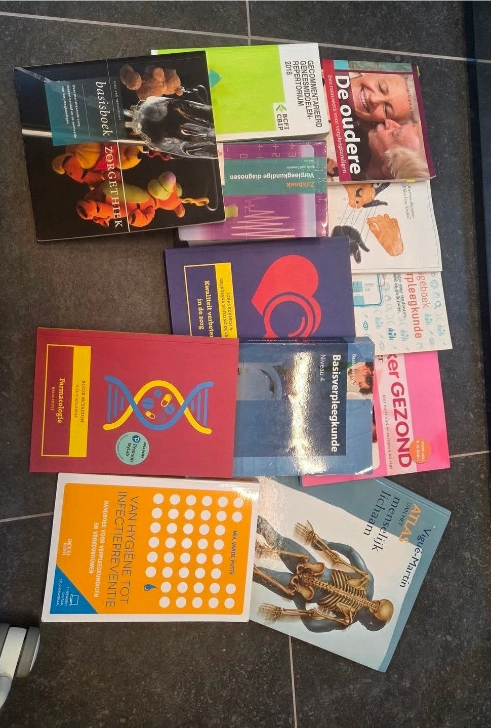Boeken opleiding verpleegkunde., Divers, Enlèvement ou Envoi, Utilisé