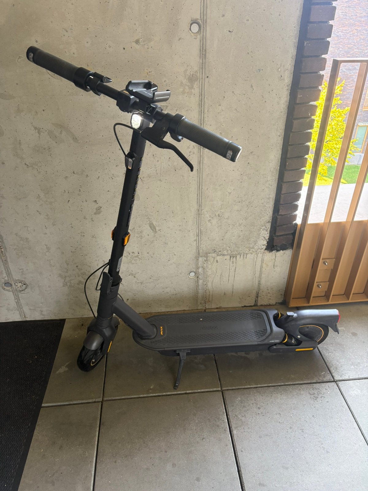 Ninebot MAX G2 elektrische step, Fietsen en Brommers, Ophalen, Zo goed als nieuw, Elektrische step (E-scooter)
