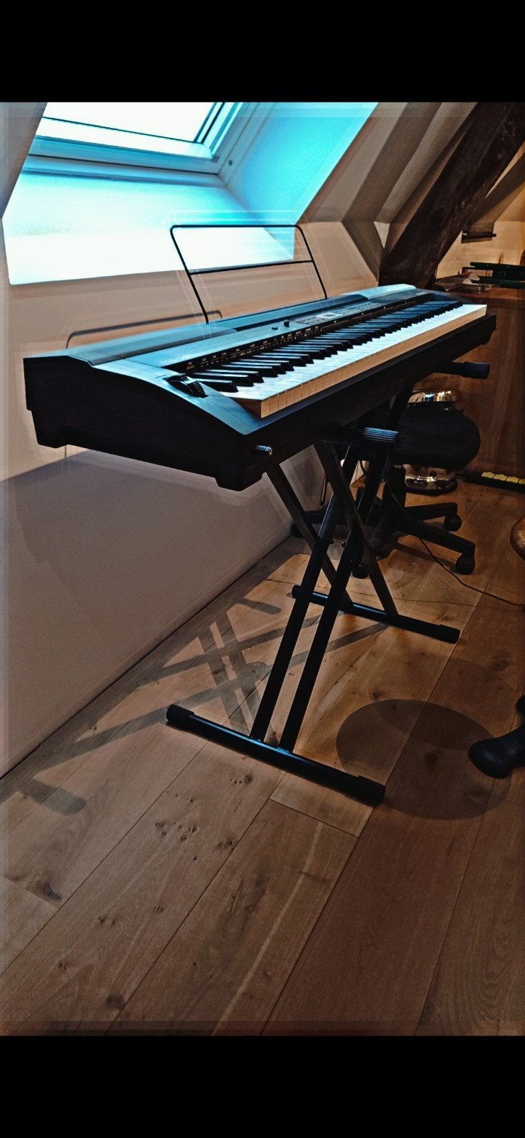 Electriche piano bijna nooit gebruikt, Muziek en Instrumenten, Piano's, Ophalen, Zo goed als nieuw, Piano