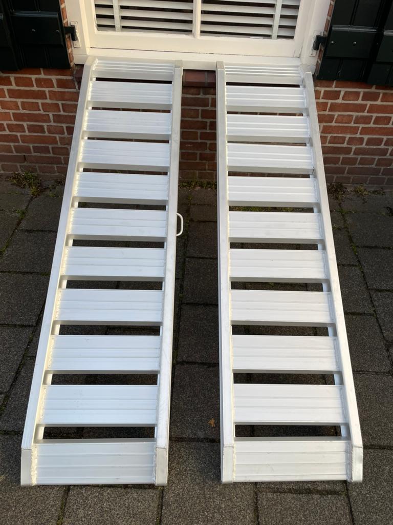 Alu oprijplaten 2400kg nooit gebruikt, Ophalen, Nieuw