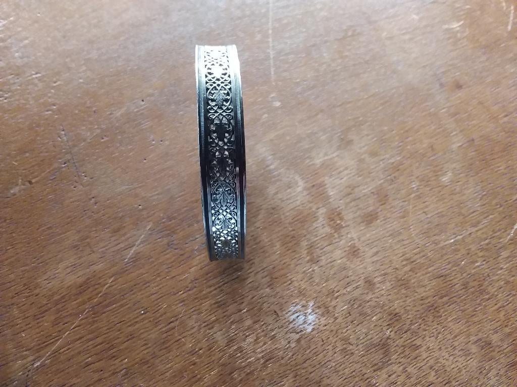 Antieke zilveren uitgewerkte armband, Ophalen of Verzenden, Zilver, Armband