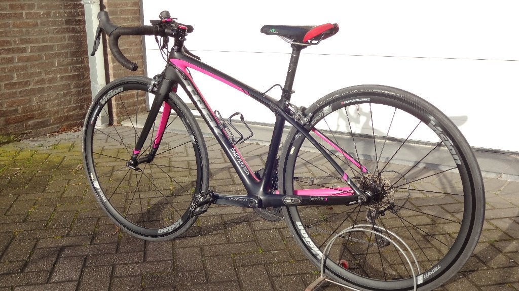 Trek silque 44cm, 28 inch, Gebruikt, Carbon, Velgrem