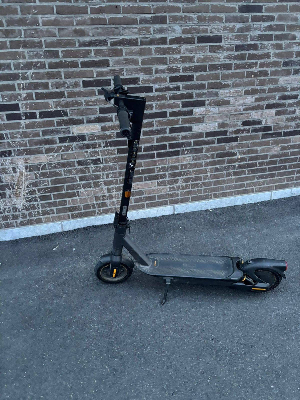 Ninebot g2max, Vélos & Vélomoteurs, Trottinettes, Enlèvement, Utilisé, Step électrique (E-scooter)