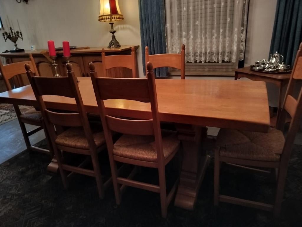 Grote stevige houten kloostertafel, Ophalen