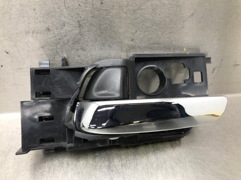 POIGNEE EXTERIEURE AVANT GAUCHE Honda HR-V (RU) (01-2015/-), Utilisé, Avant, Honda