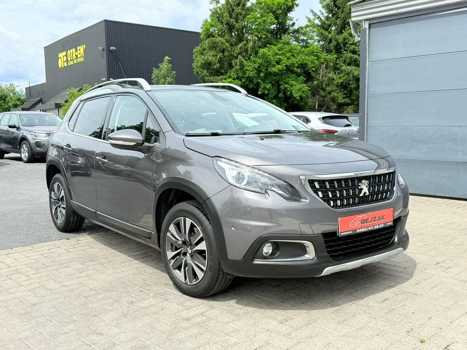 Peugeot 2008 1.2i 46.000km Automaat Nieuwstaat, Euro 6, Bedrijf, ABS, https://public.car-pass.be/vhr/3c8d3ab6-d7f8-48d8-a0b5-16c7cd596fce