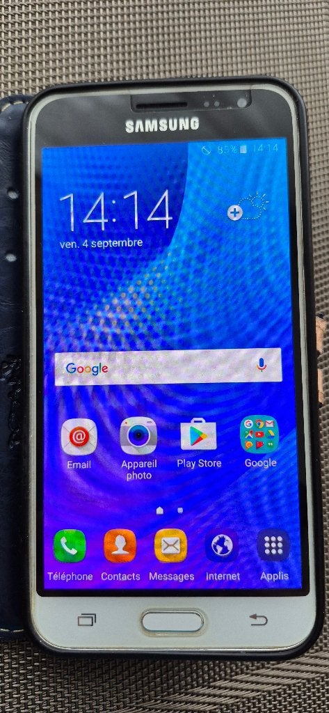 GSM SAMSUNG GALAXY J3, Enlèvement, Utilisé, Gris