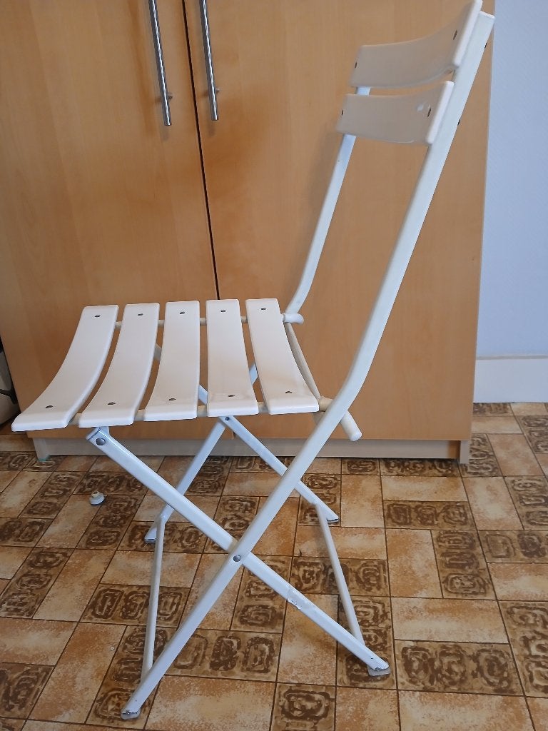 Chaise bistro pliante structure acier et lattes résine, Métal, Enlèvement, Utilisé, Blanc