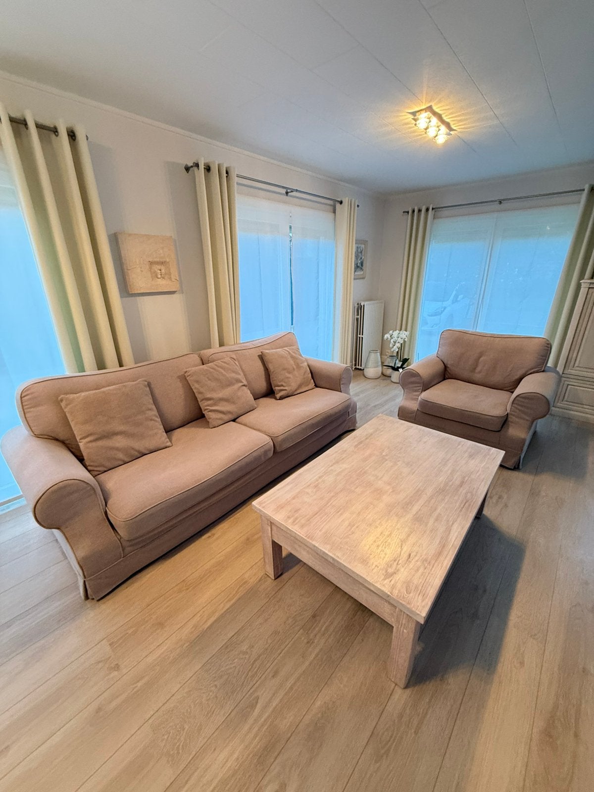 Zetels + tafel, Huis en Inrichting, Ophalen, Zo goed als nieuw, Hout