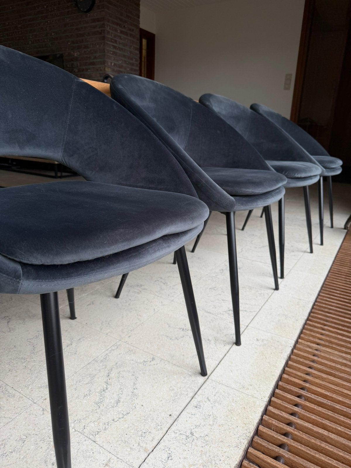 Stoelen in blauw/grijze stof, Huis en Inrichting, Stoelen, Ophalen, Gebruikt, Blauw, Vier