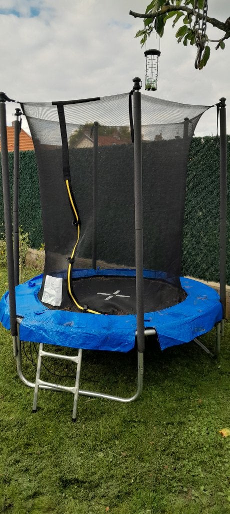 trampoline enfants., Enlèvement, Comme neuf
