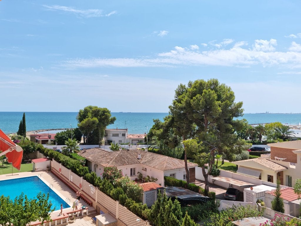 Appartement eerstelijns aan zee, nabij Valencia, Spanje, Dorp, 2 slaapkamers, Costa Blanca, Appartement
