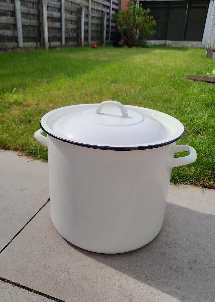 Vintage emaille pot met deksel, Huis en Inrichting, Keuken | Potten en Pannen, Ophalen