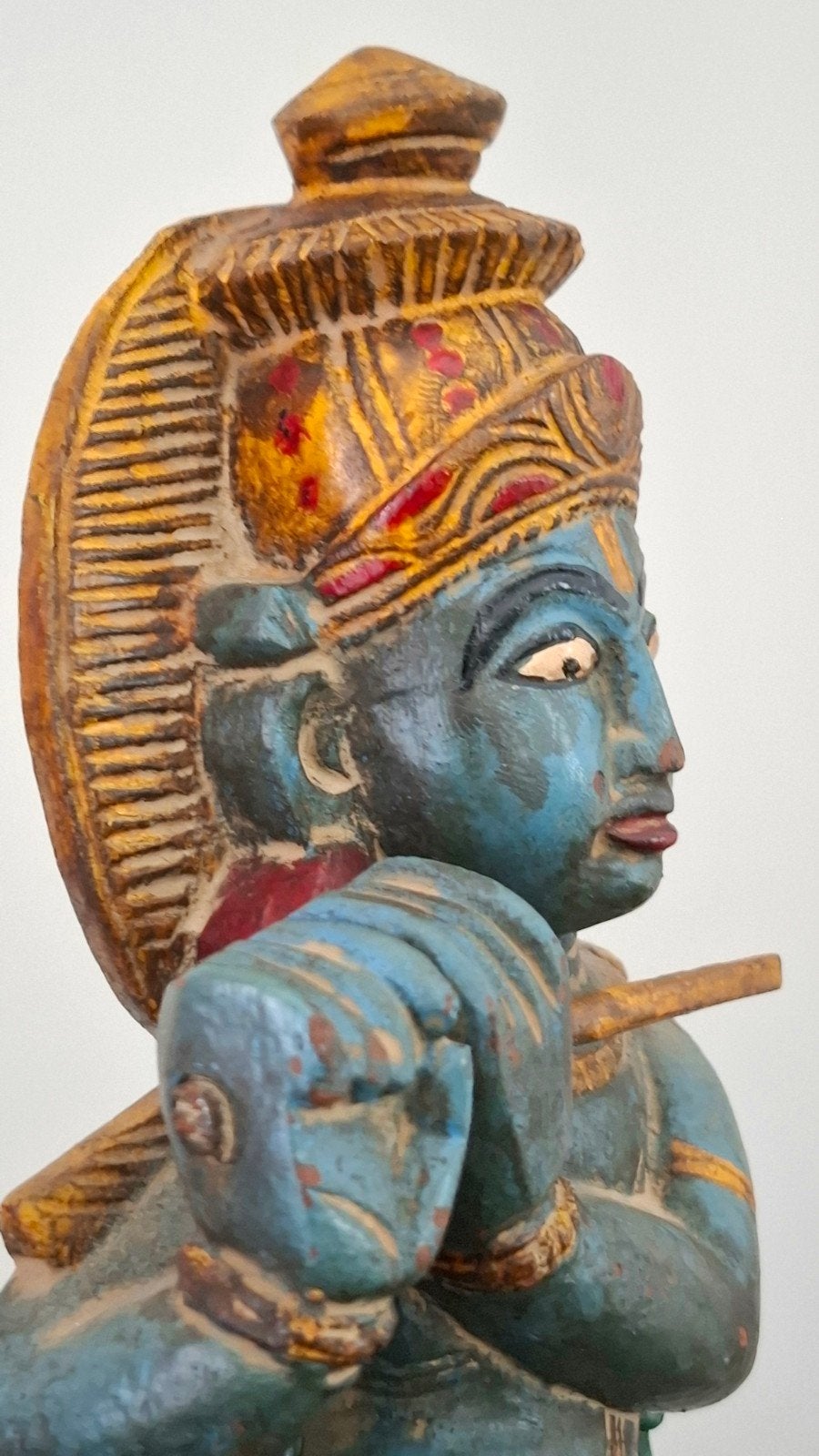 INDIA. Polychroom houten beeld., India, Verzenden, Hout