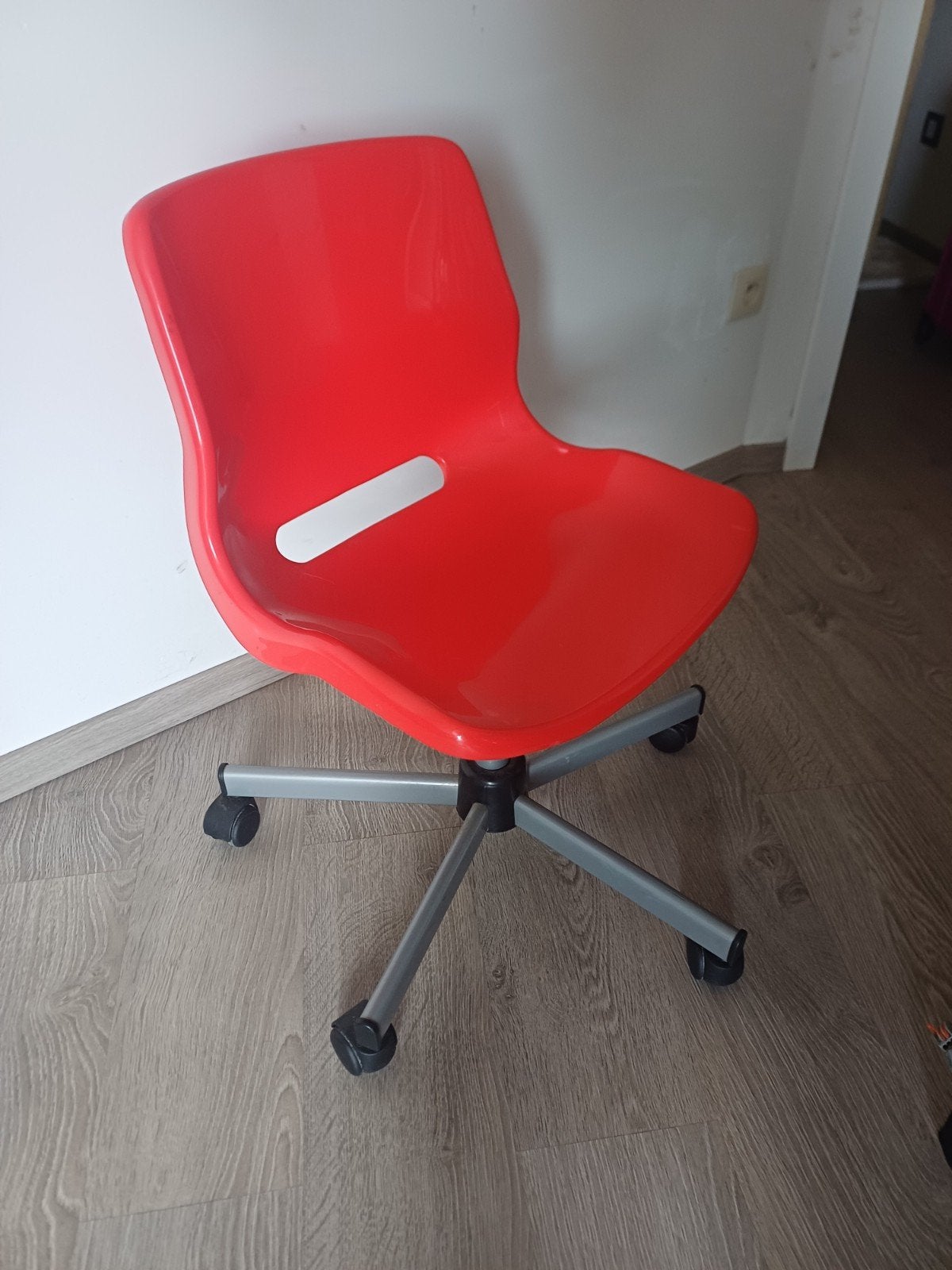 Rode bureaustoel, Maison & Meubles, Chaises de bureau, Enlèvement, Chaise de bureau