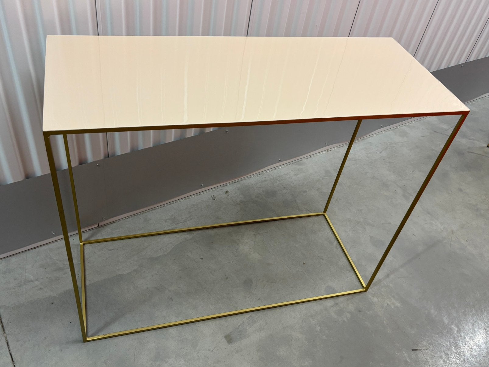 Tafel met stoel, Ophalen